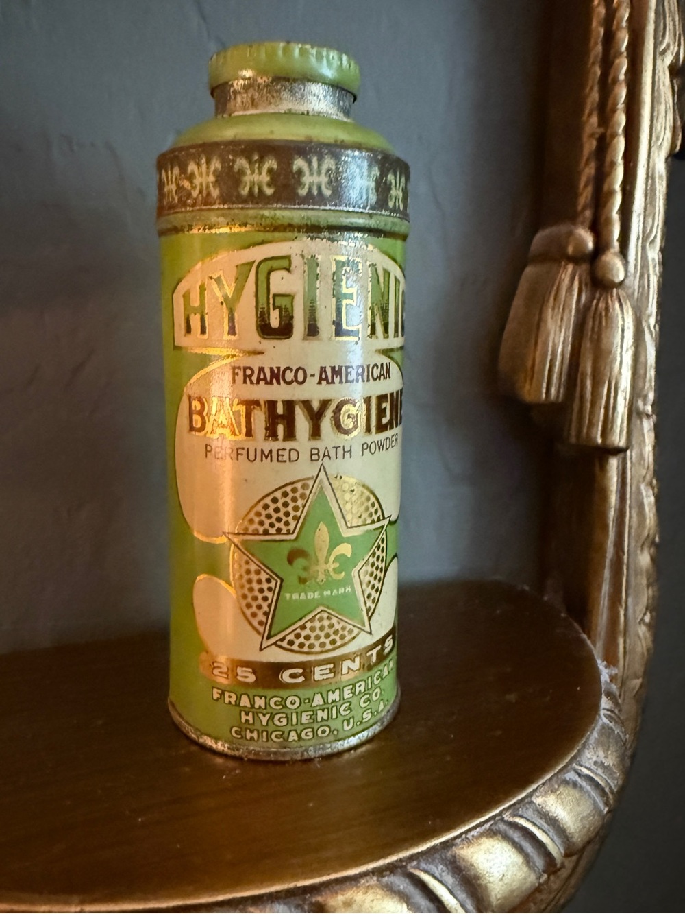 Antique Hygienic Bath Powder Bathygiene Franco-American Co.